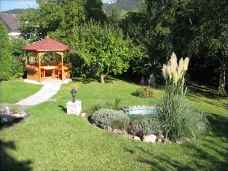 Ferienwohnung Malk ทราเบิน-ทราร์บาค ภายนอก รูปภาพ